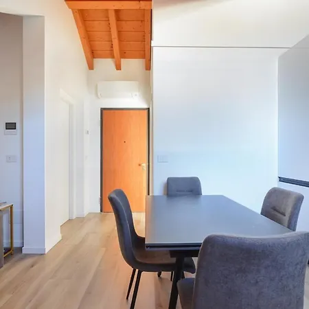 La Divina Mansarda Di Milano Apartmán Vittuone