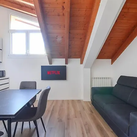 La Divina Mansarda Di Milano *