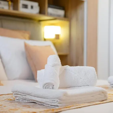 La Divina Mansarda Di Milano Apartamento Vittuone